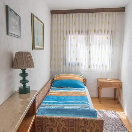 Rustica Apartment